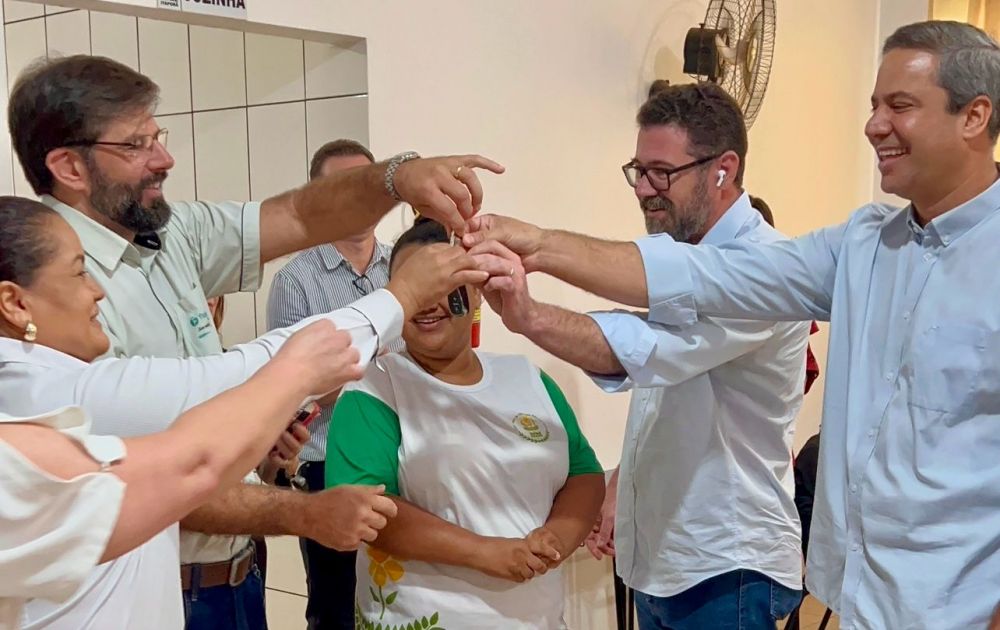 APAE de Itaporã recebe veículo por meio de emenda do deputado Pollon