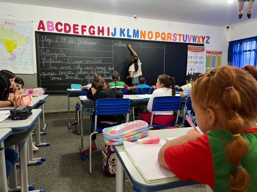 Hoje voltam às aulas na REME de Itaporã