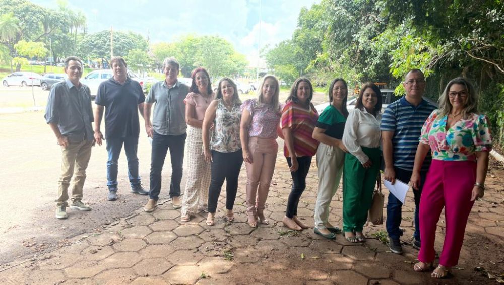 Itaporã encaminha diretores de todas as Escolas Públicas Estaduais e Municipais para curso em Campo Grande