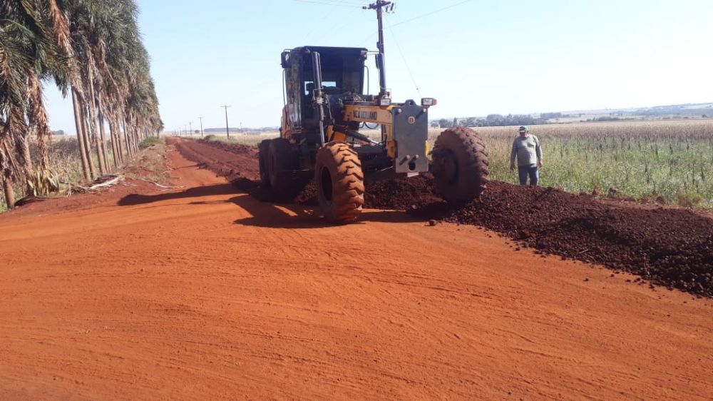 Gerência de Obras pública realiza cascalhamento na ITA-20