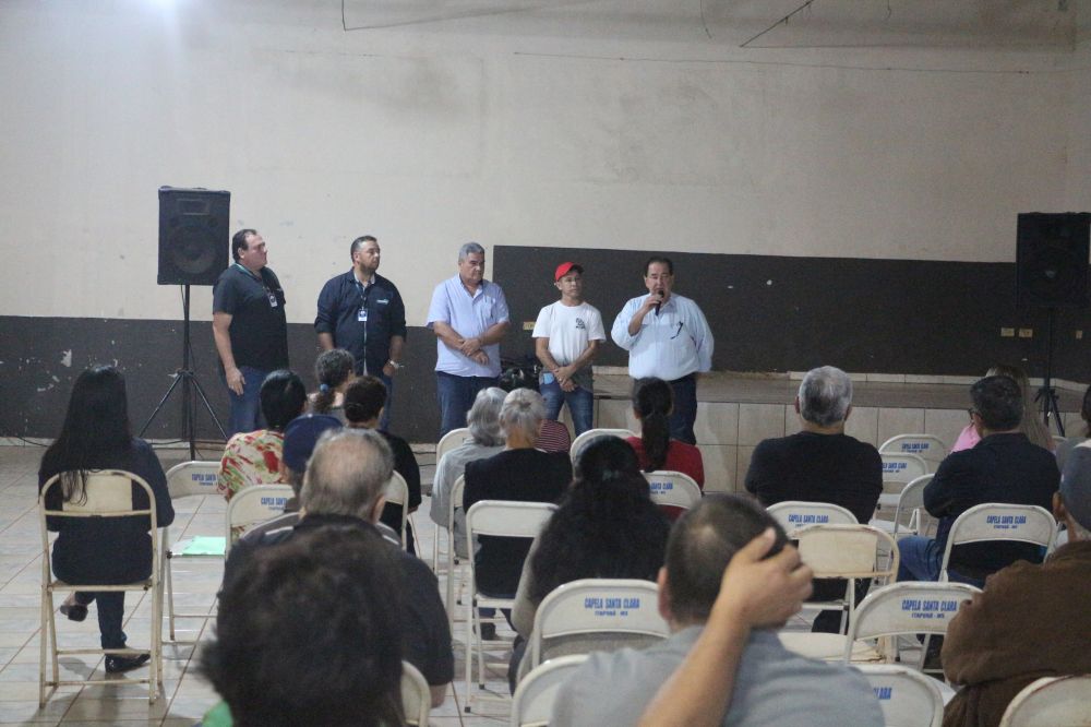 Prefeitura de Itaporã se reúne com moradores da COHAB para tratar sobre regularização das escrituras