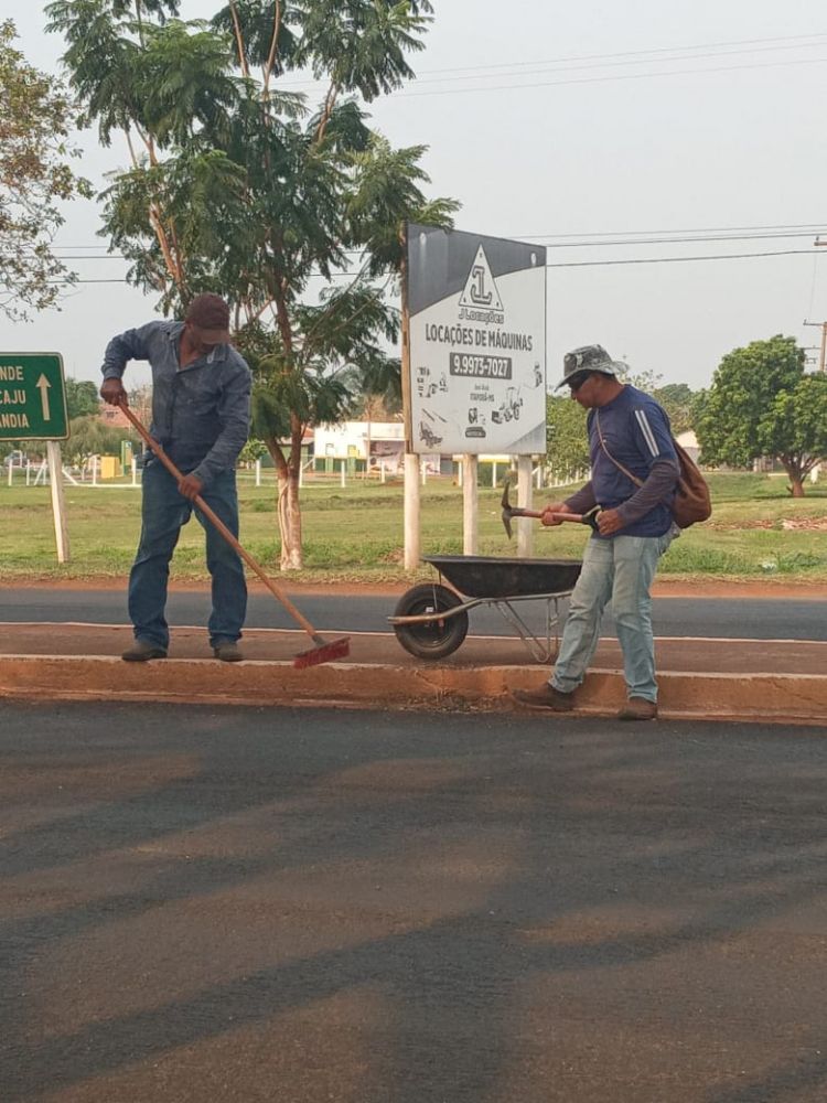 Gerência de Serviços Urbanos promove melhorias de vias publicas em Itaporã