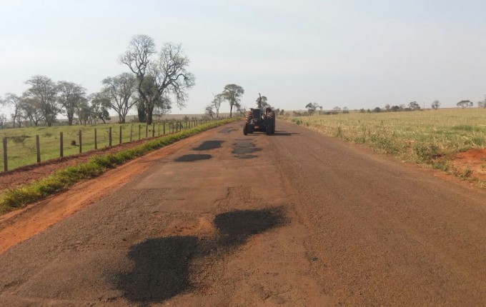 Itaporã: Com resultado da licitação vai começar a pavimentação da ITA-22 em Santa Terezinha