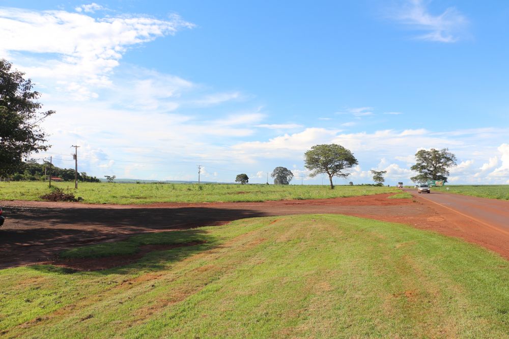 Prefeitura doa área de terra e estimula crescimento do distrito Industrial de Itaporã