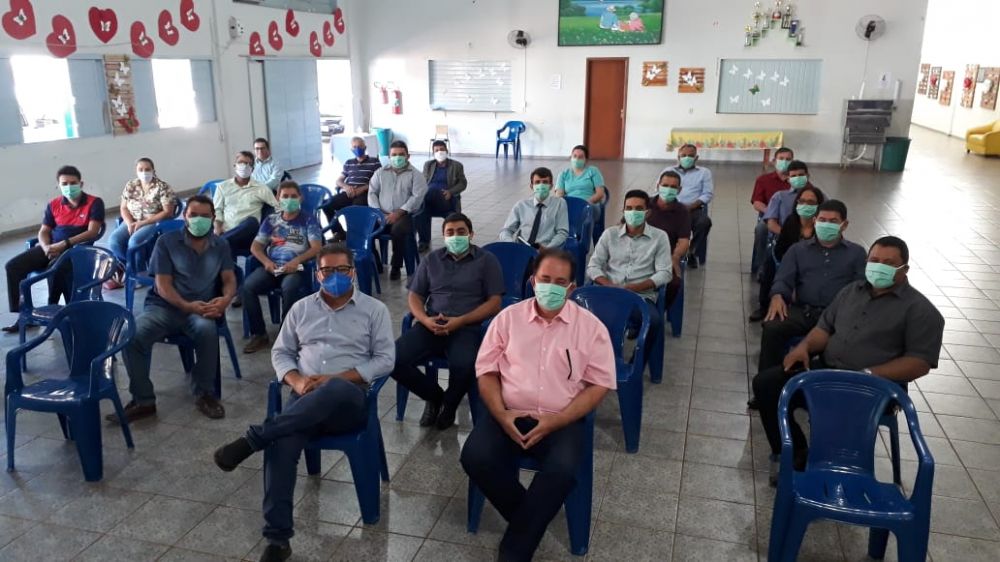 Com restrições, igrejas podem voltar a realizar reuniões a partir desta terça-feira em Itaporã
