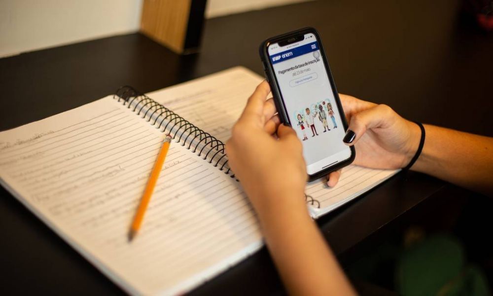 Gerência de Educação informa aos pais sobre educação a distância