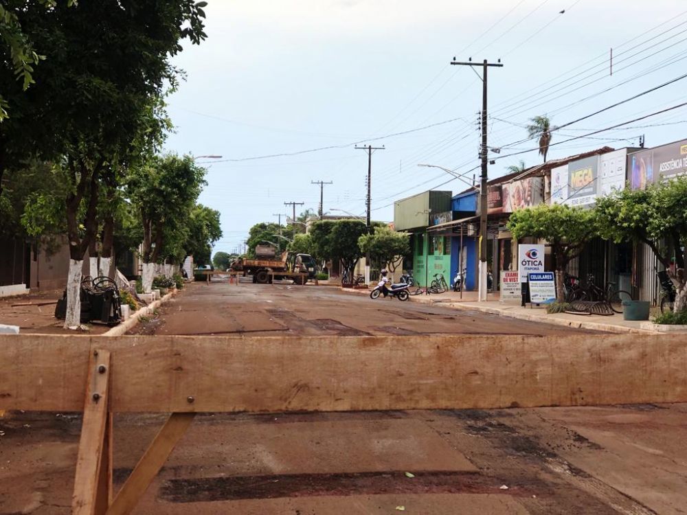 Em Itaporã, Rua Pedro Celestino é a próxima a ganhar novo pavimento asfáltico