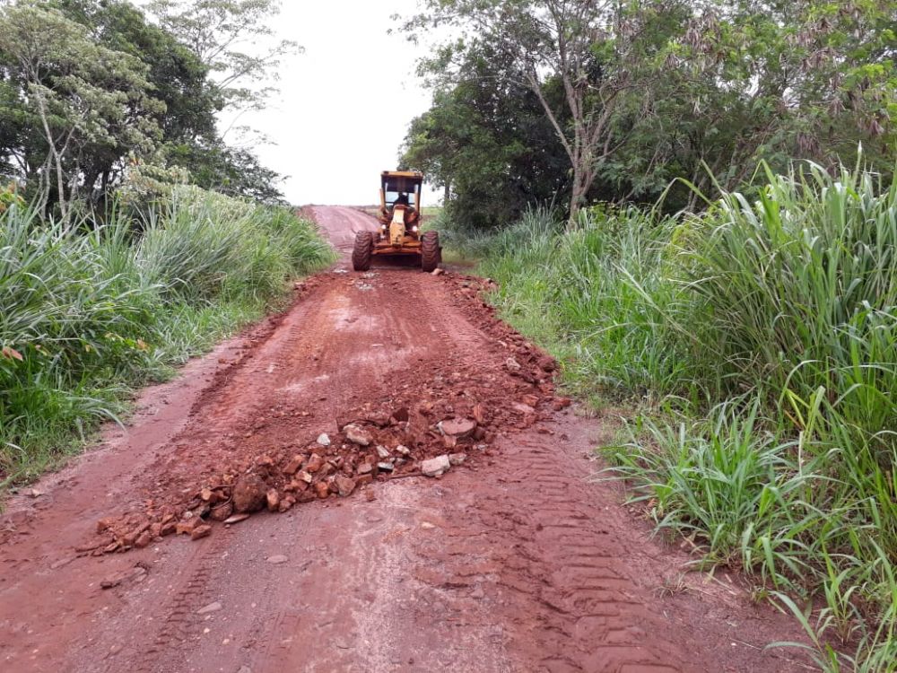 Prefeitura de Itaporã mantém intenso trabalho para recuperar pontes e estradas afetadas pelas chuvas