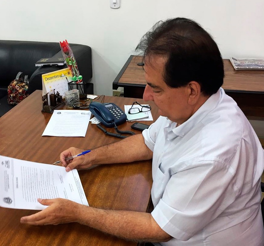 Prefeito Municipal decreta ponto facultativo nos dias 04 e 06 de março em Itaporã