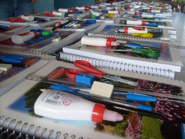 Itaporã: Alunos da REME começam receber Kits escolares nesta terça-feira (20).