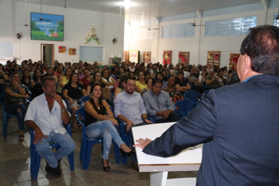 Semana pedagógica abre o ano letivo da REME em Itaporã.