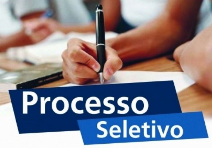 56 candidatos que fariam prova na Escola Antônio João são transferidos para salas da Escola Sônia Paiva