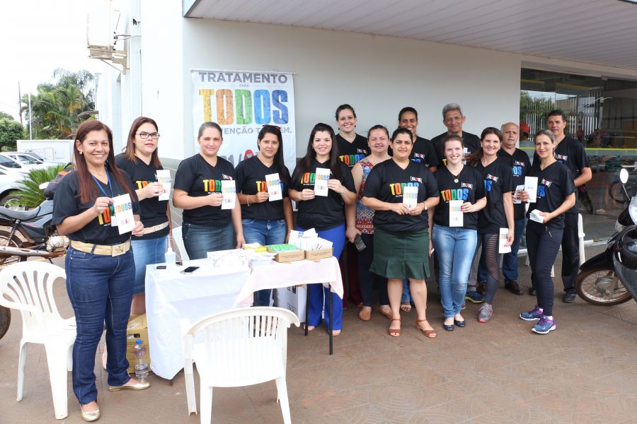 Saúde de Itaporã realizou ação alusiva à campanha mundial de combate a AIDS